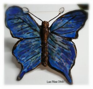 sculpture papillon bleu